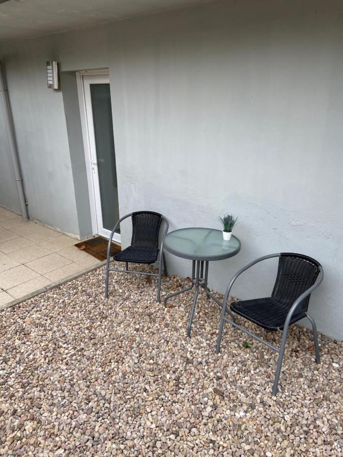 Toul Appartement Entier Avec Parking Prive Au Calme Cosy A Etage Avec Balcon Екстер'єр фото