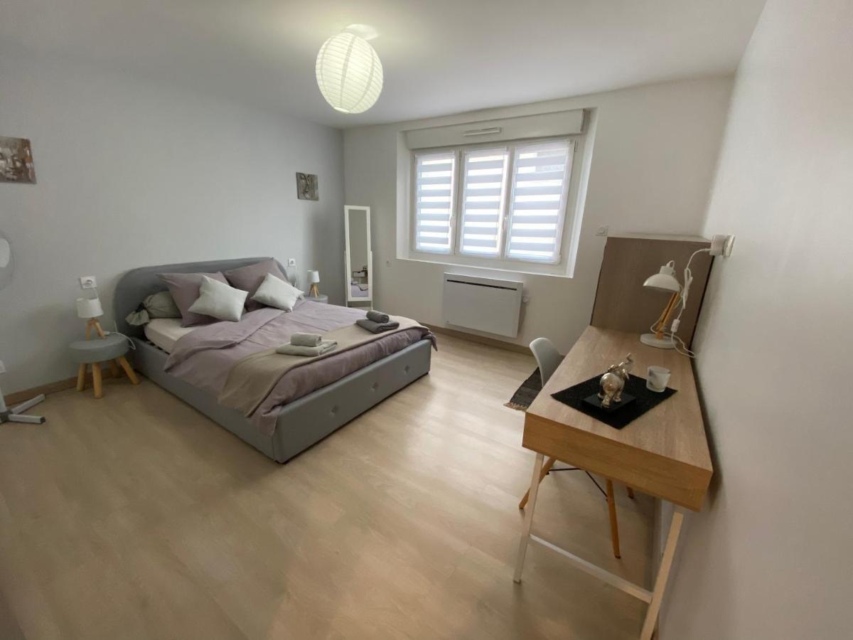 Toul Appartement Entier Avec Parking Prive Au Calme Cosy A Etage Avec Balcon Екстер'єр фото